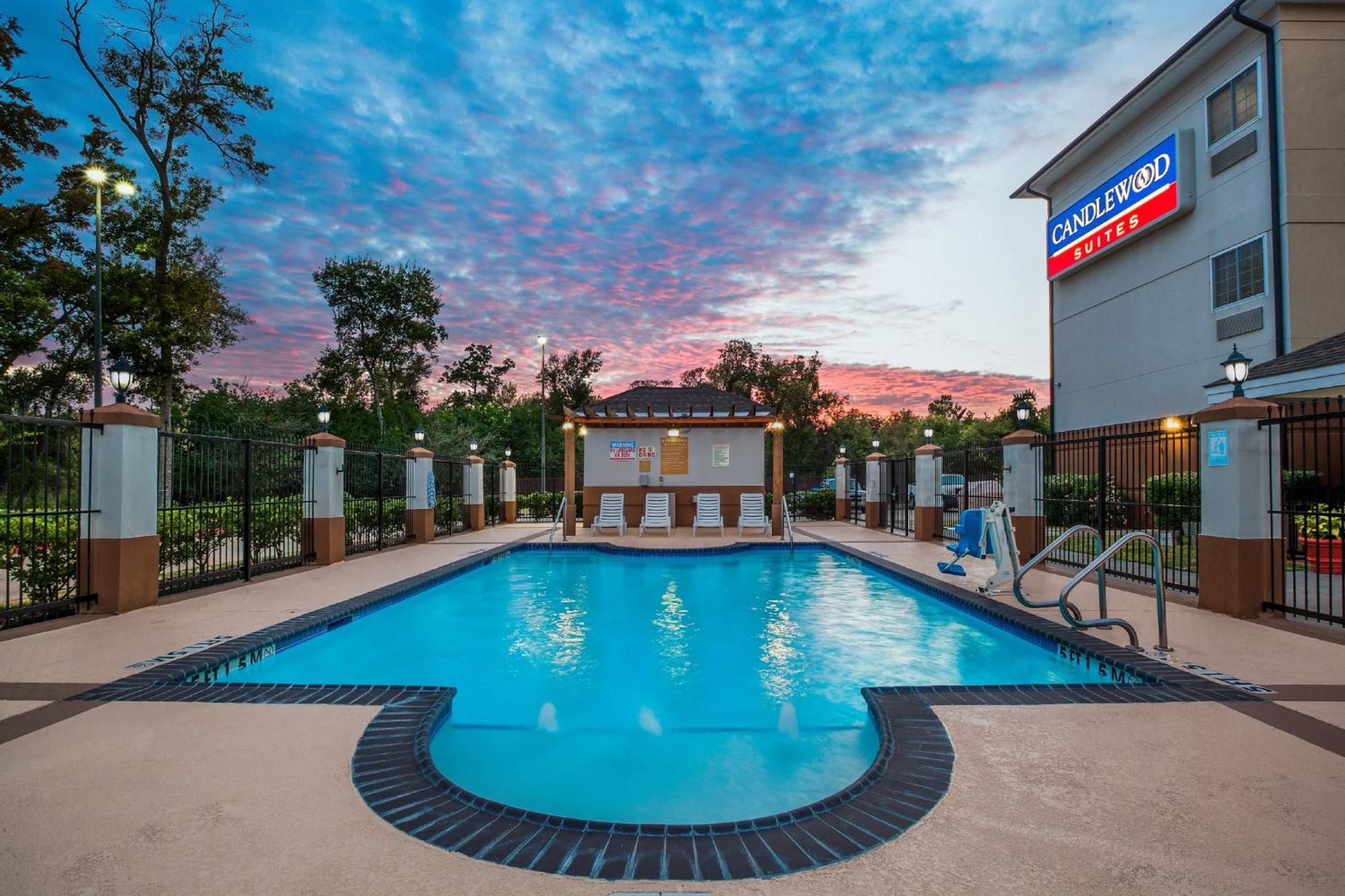 Candlewood Suites Lake Jackson By Ihg Zewnętrze zdjęcie
